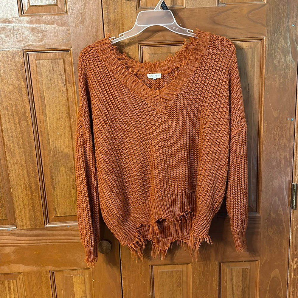 Orange/brown sweater